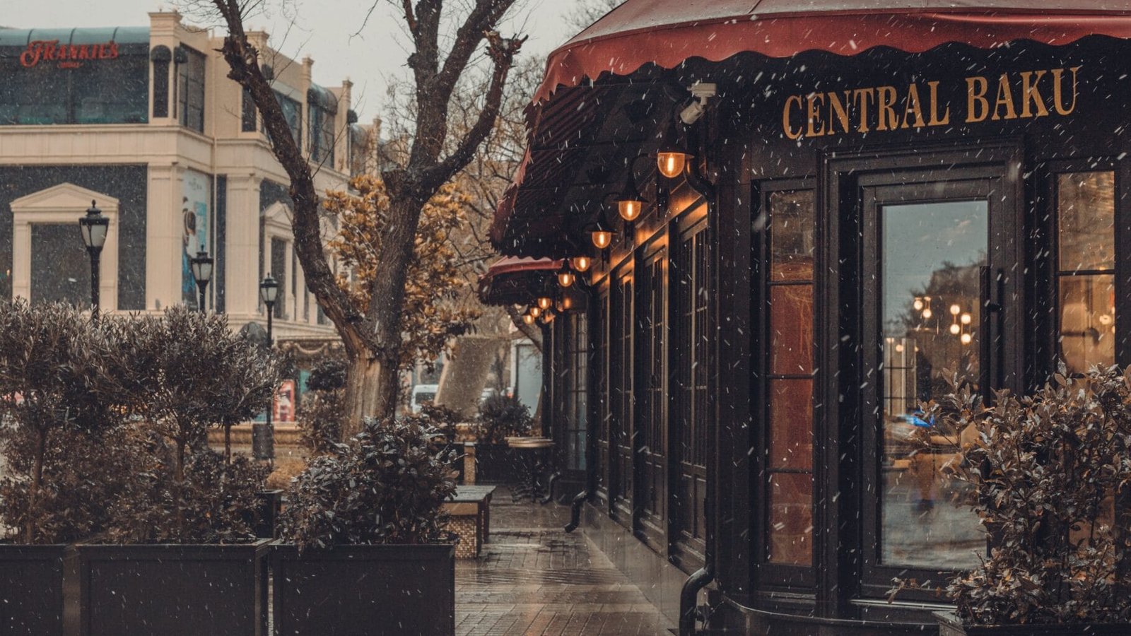 Sri Lanka to Azerbaijan e-visa