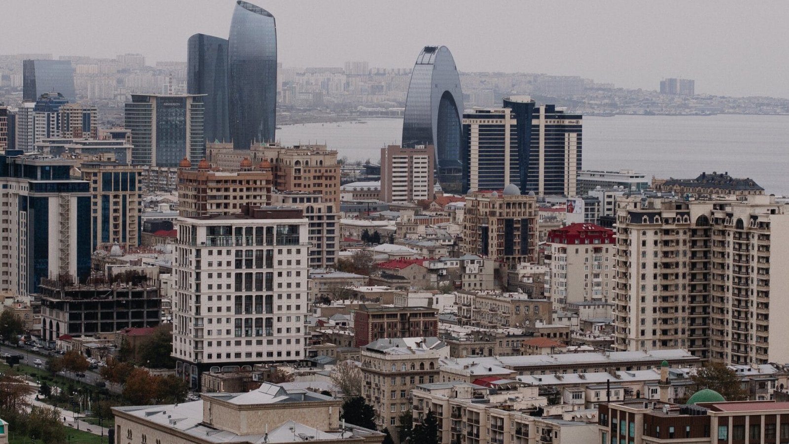 Azerbaijan e-visa for Hungarians