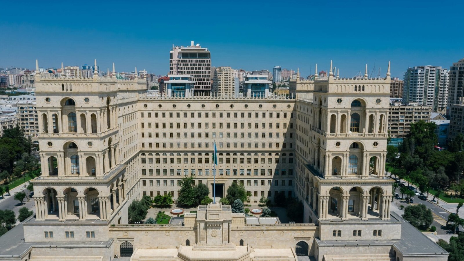 Azerbaijan visa for Icelandic passport holders