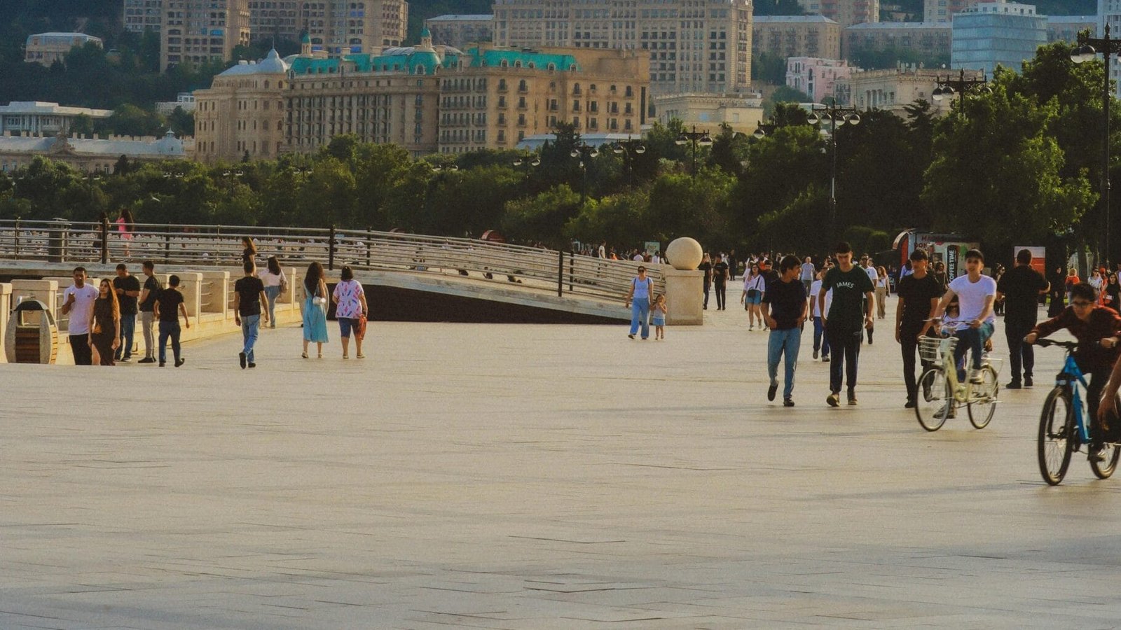 Azerbaijan visa requirements for San Marino traveler